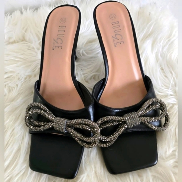 Rouge Helium Rhinestone Embellished Black Heeled Slippers Size 8.5🌴 - Picture 5 of 7
